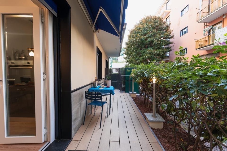 Property building, Balcony/Terrace