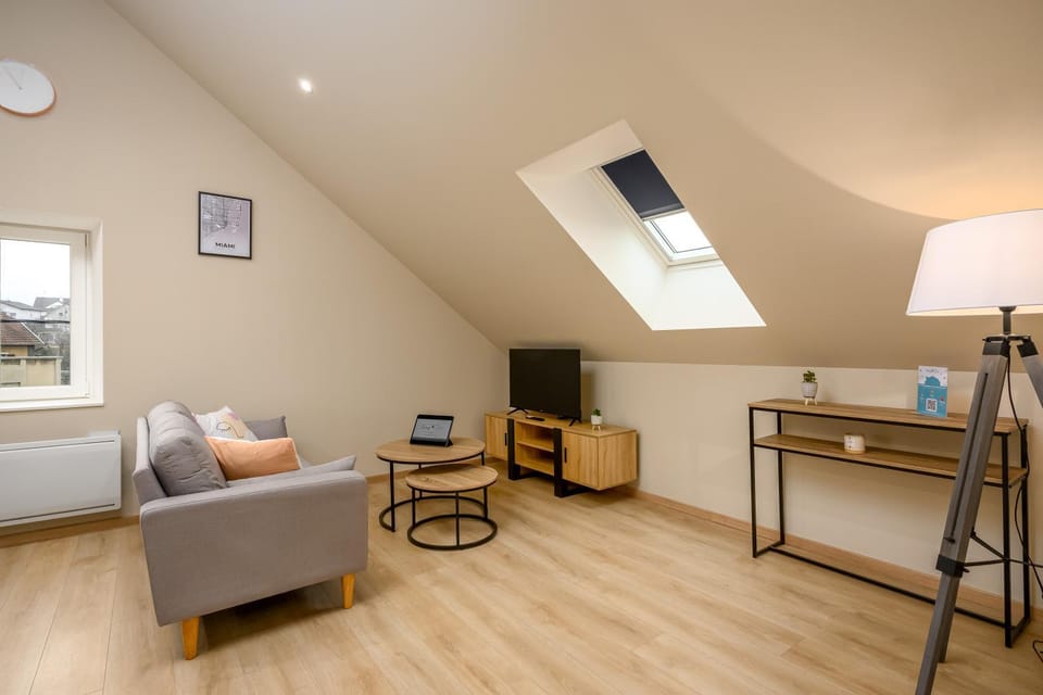 Le 63-Appart'Hôtel-GregIMMO Apartment in Switzerland