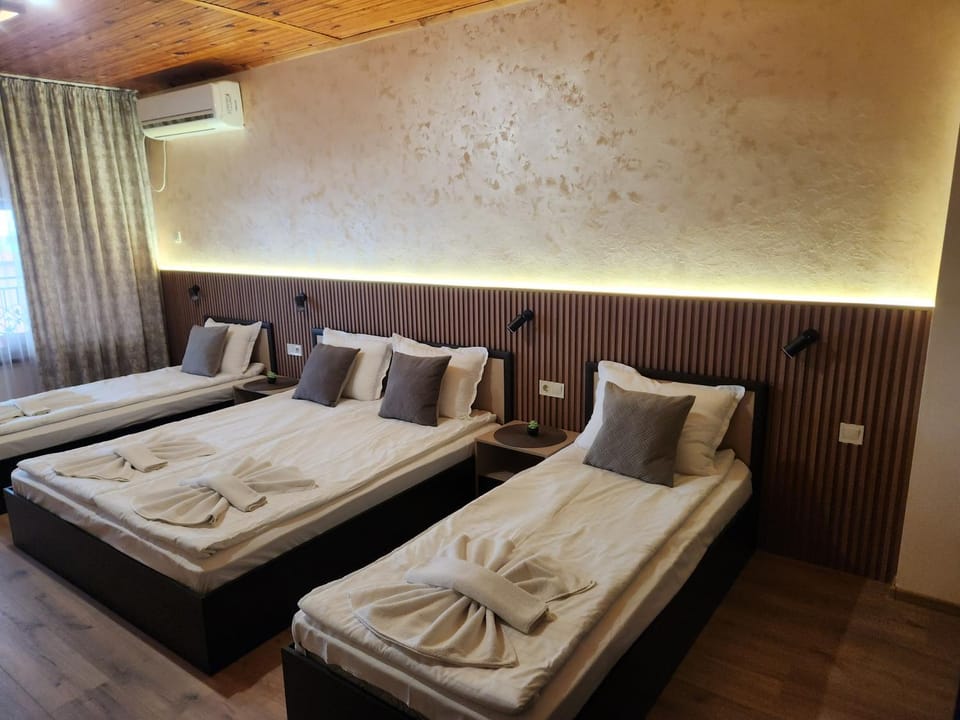 Guest House Lazur Bed and Breakfast in Burgas Province