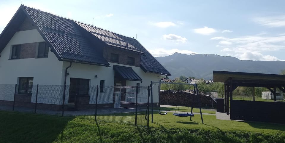 Property building, Off site, Garden, Garden view, Swimming pool