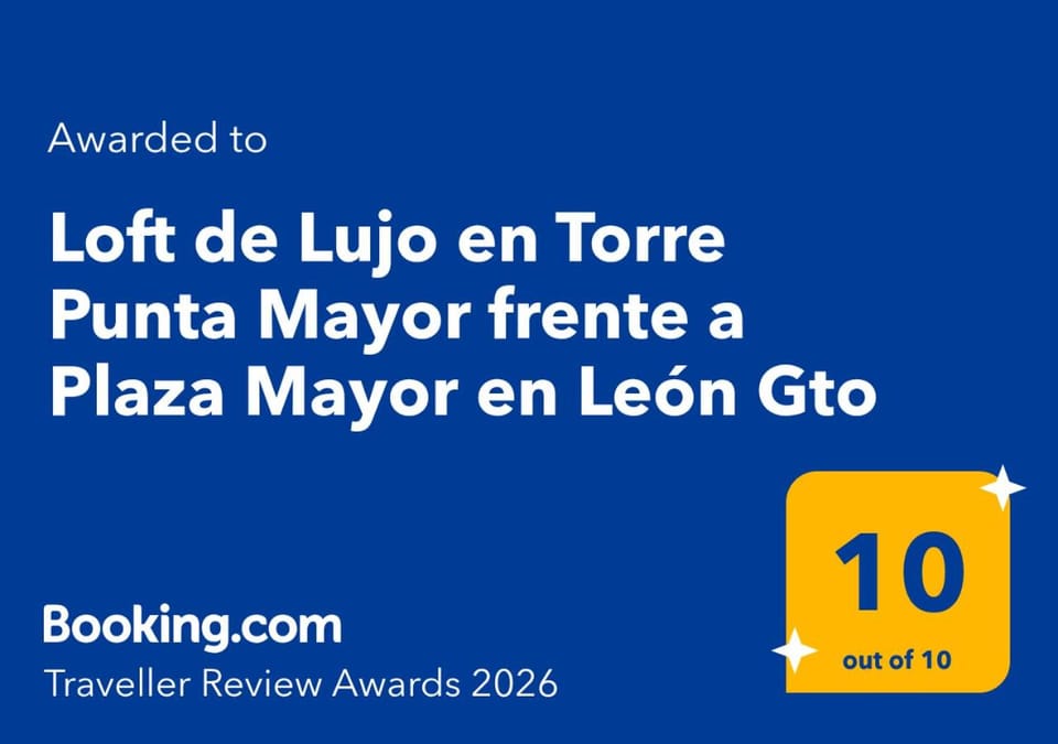 Loft de Lujo en Torre Punta Mayor frente a Plaza Mayor en León Gto Apartment in Leon