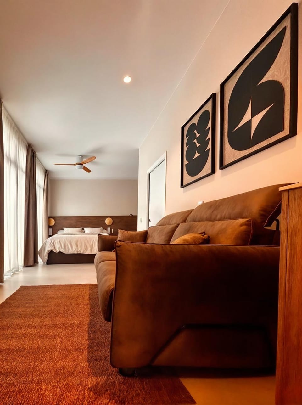 Bedroom, hair dryier, washing machine, dryer
