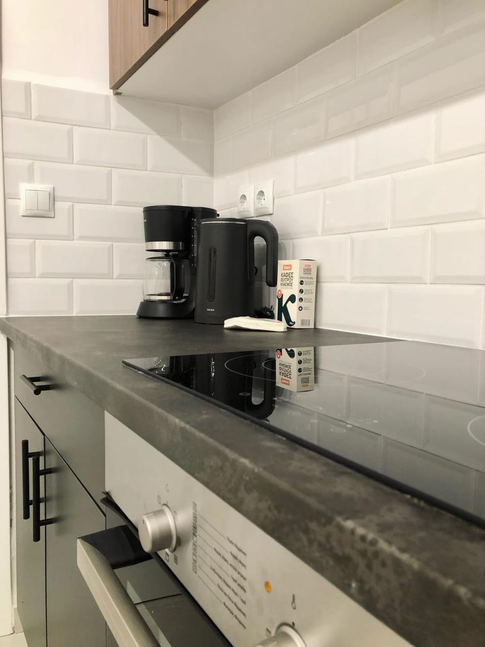 Coffee/tea facilities, Kitchen or kitchenette