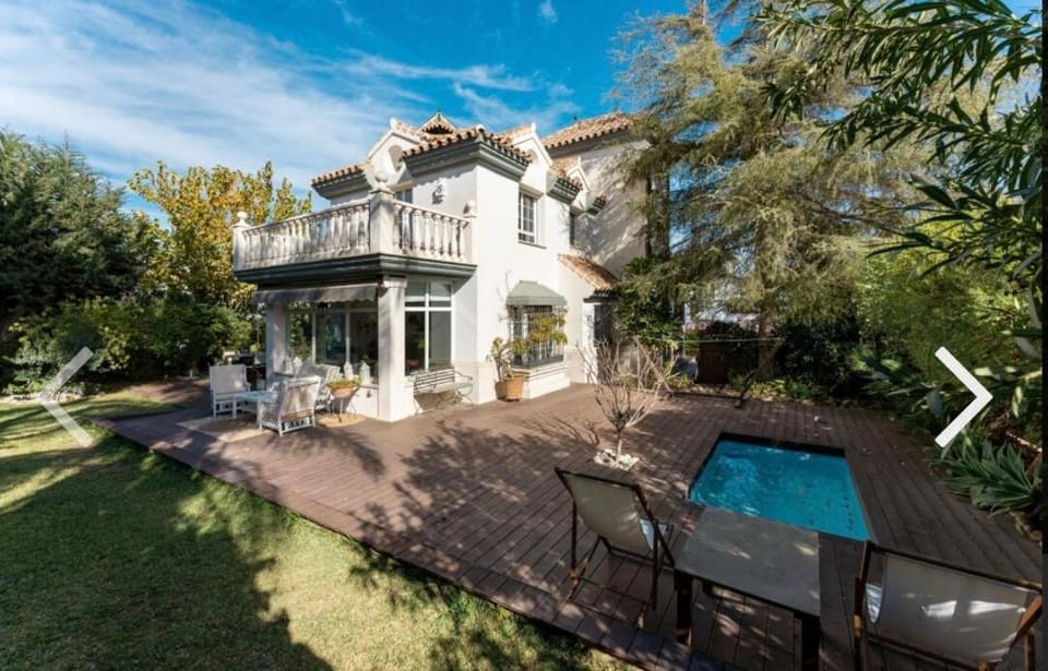 Garden, Swimming pool