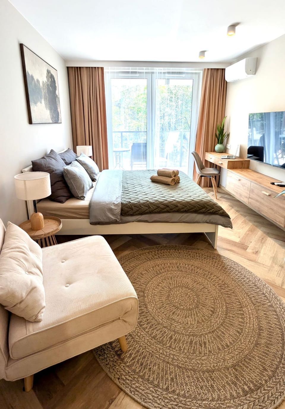 Harmony Apartment City Center Kielce, Klimatyzacja, 24h, Faktury VAT Apartment in Poland