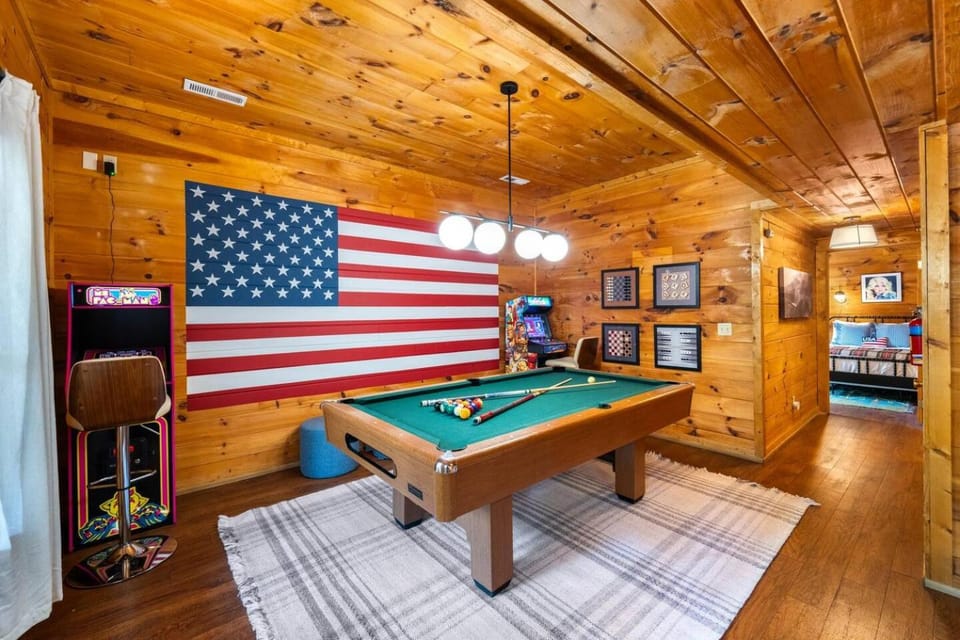 Billiard, Game Room, Evening entertainment
