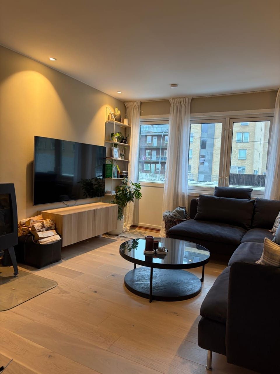 Communal lounge/ TV room, TV and multimedia, Living room, Seating area