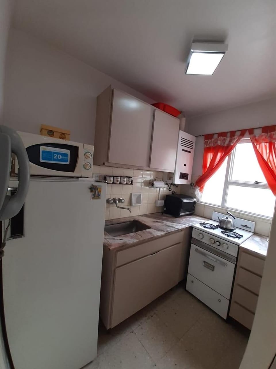 Kitchen or kitchenette