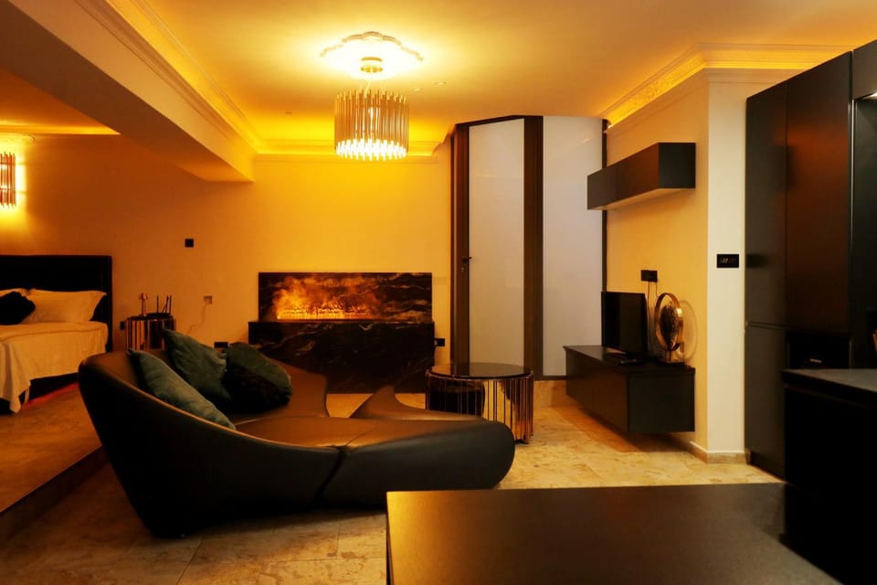 TV and multimedia, Living room, Seating area