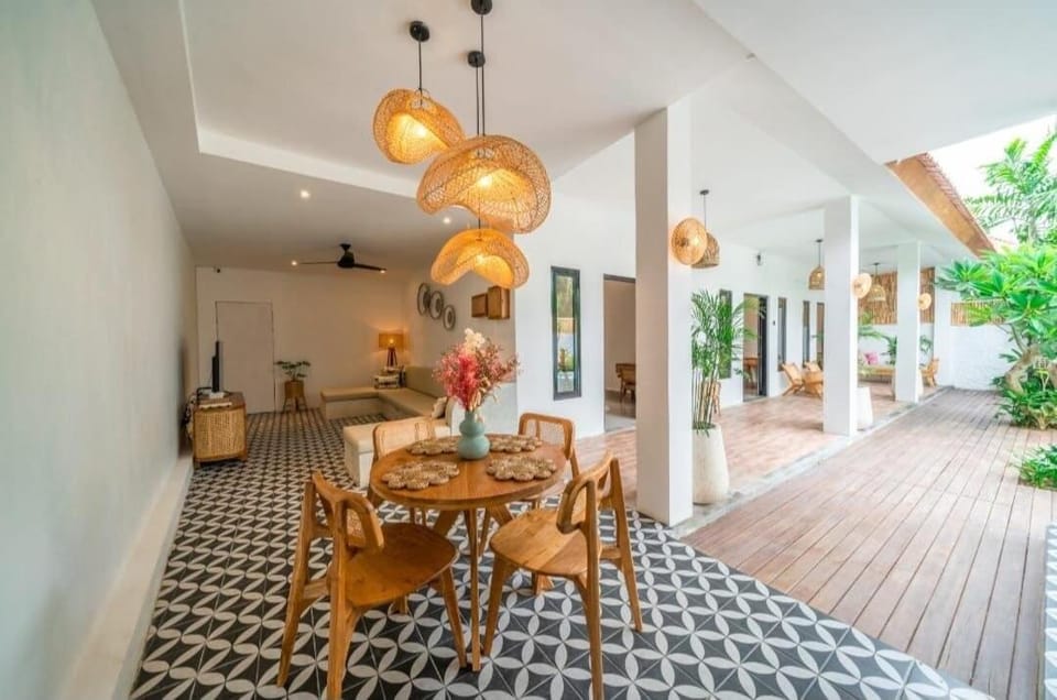 3BR Tropical Villa in Padonan Canggu -Villa Durian Villa in North Kuta