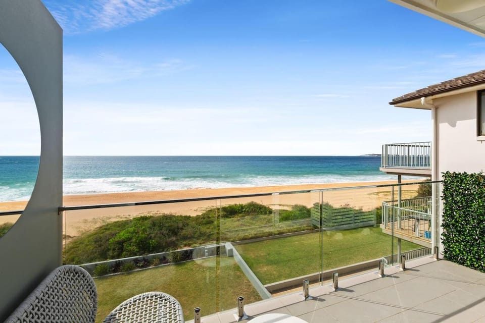 View (from property/room), Balcony/Terrace, Other, Beach, Sea view