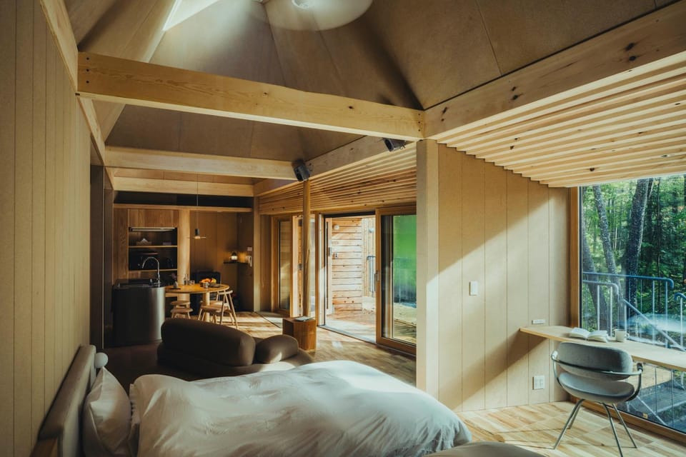 Living room, Bedroom