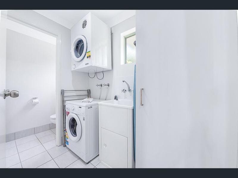 Sunset Waters 10 & Free Buggy - Hamilton Island Apartment in Whitsundays