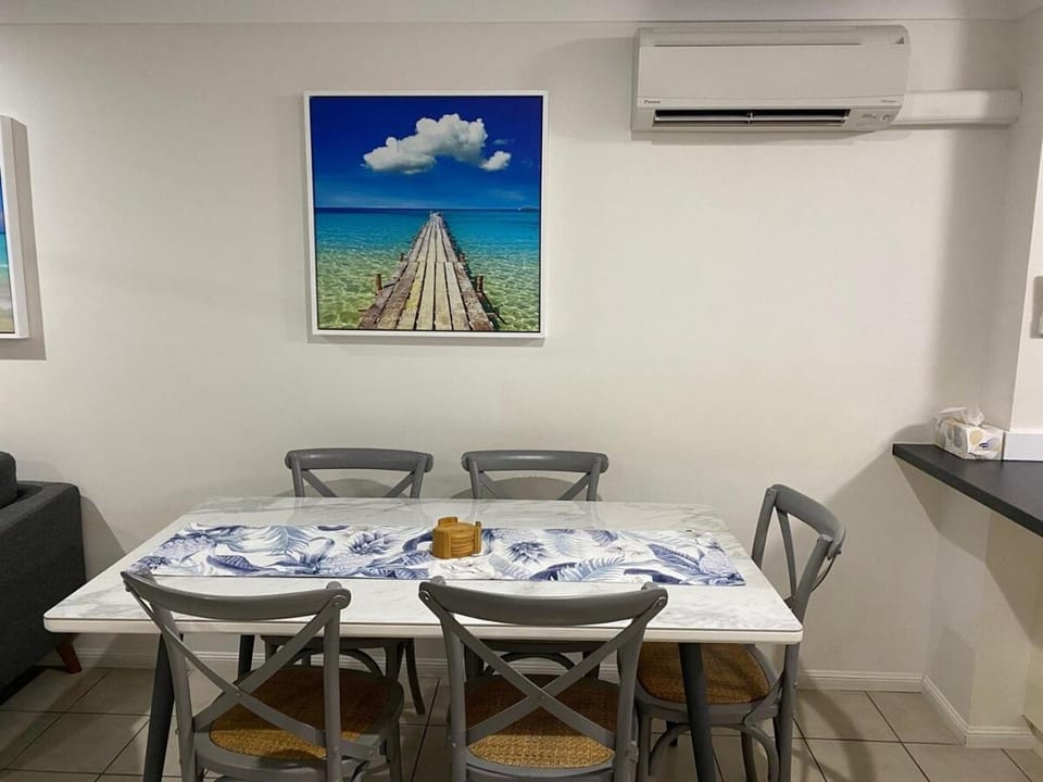 Sunset Waters 10 & Free Buggy - Hamilton Island Apartment in Whitsundays