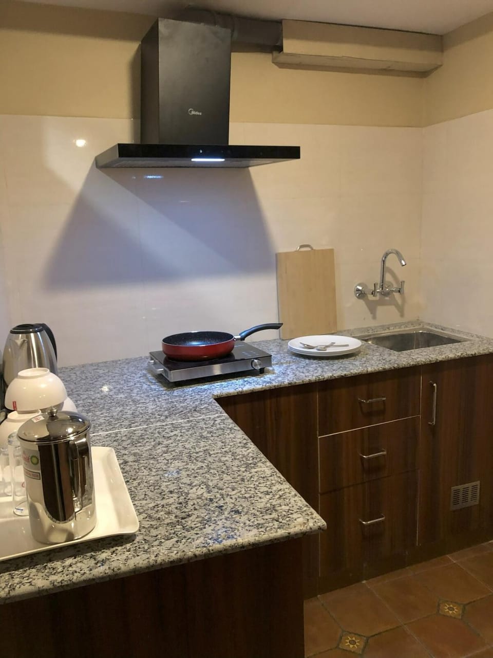 Kitchen or kitchenette