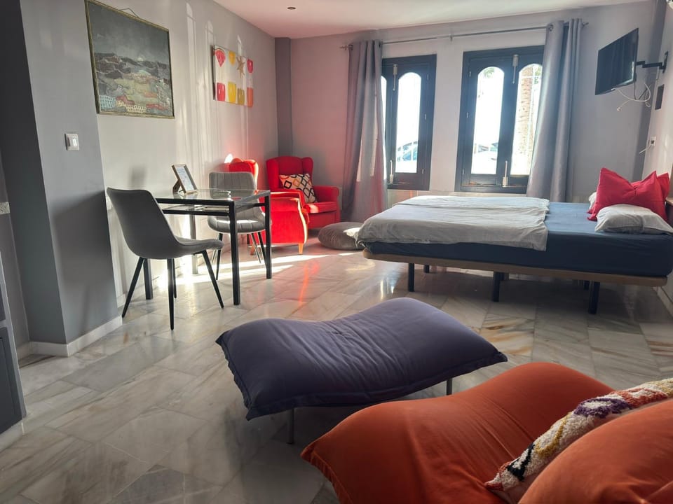 Estudio Amplio con Vistas Parciales al Mar Apartment in Axarquía