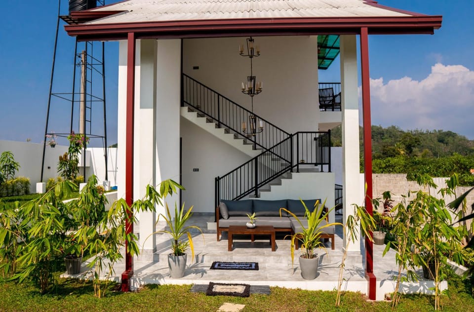 Villa Barbara - Private Pool Villa in Ahungalla Nature lodge in Southern Province