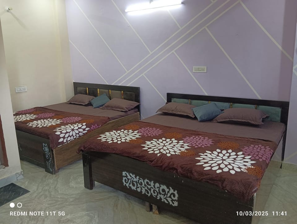 Shri kishori kunj, home stay Vacation rental in Uttar Pradesh