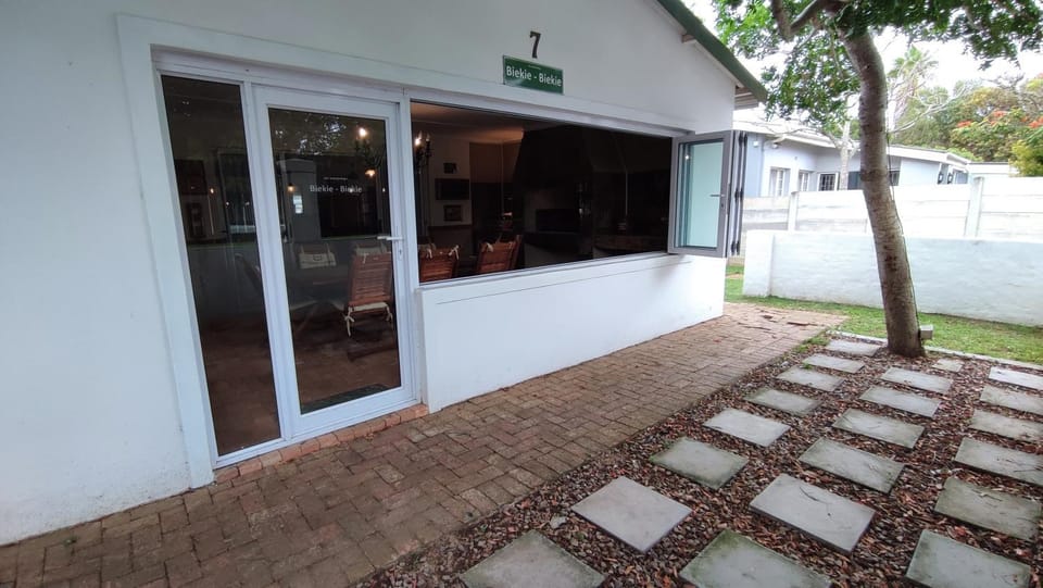 Property building, Patio