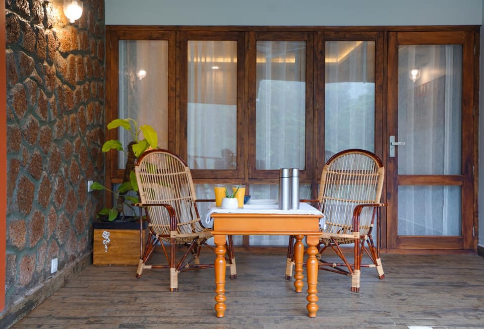 Patio, Seating area