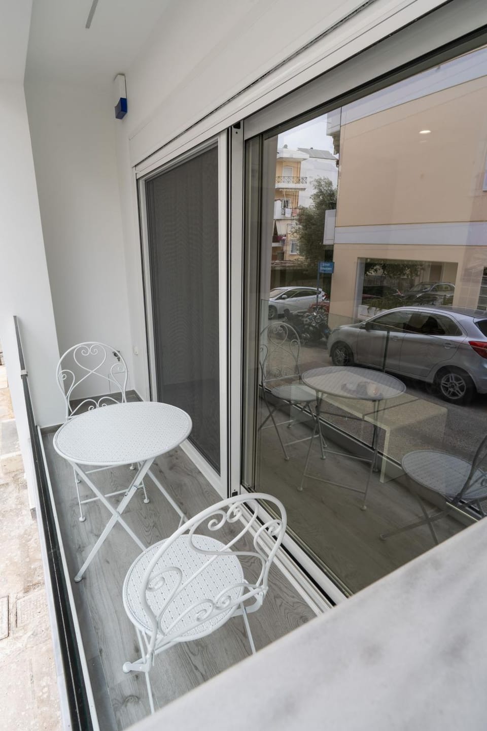 Balcony/Terrace, furniture