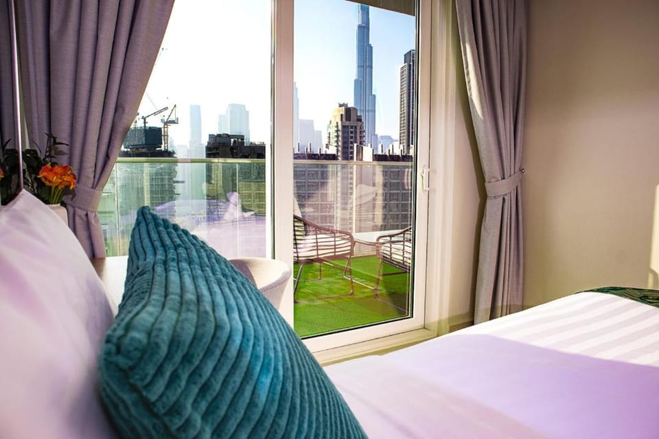 Bed, Day, View (from property/room), Photo of the whole room, Bedroom