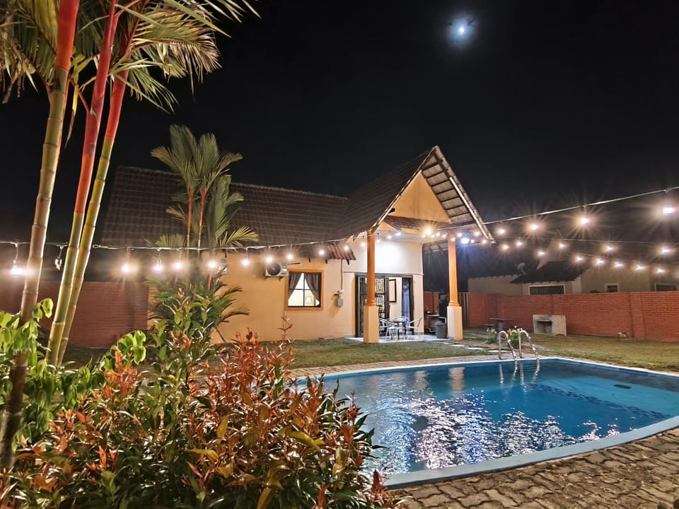 Amanjiwa Villa - Private Pool Villa in Negeri Sembilan, Malaysia