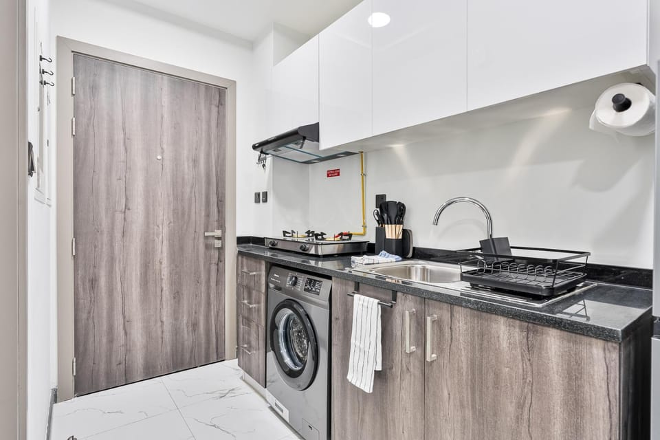 Stunning 1BR APT in Rukan with Gym and Pool Apartment in Dubai