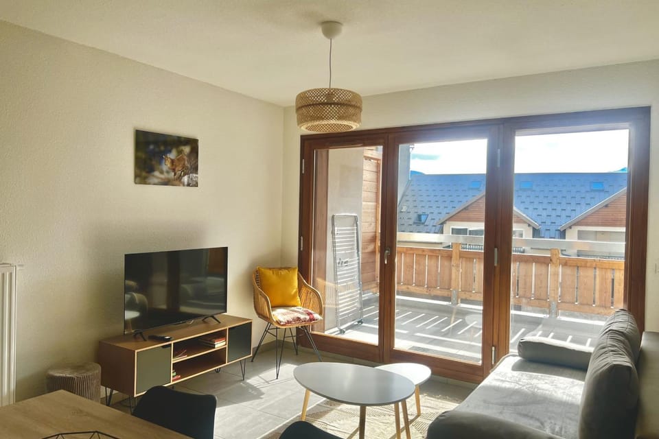 T3 apartment with balcony in Briançon Apartment in Briançon