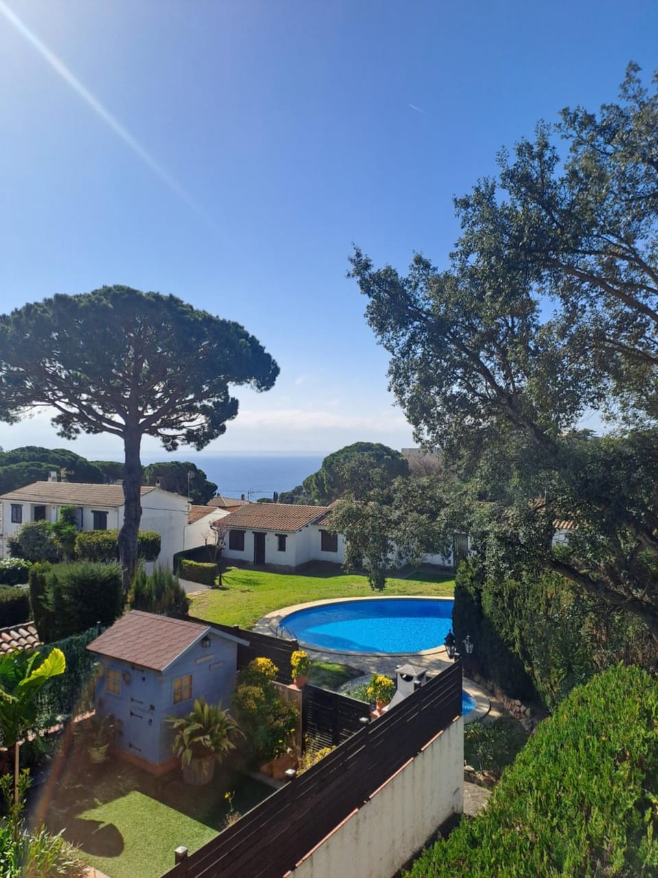 Pool view, Sea view