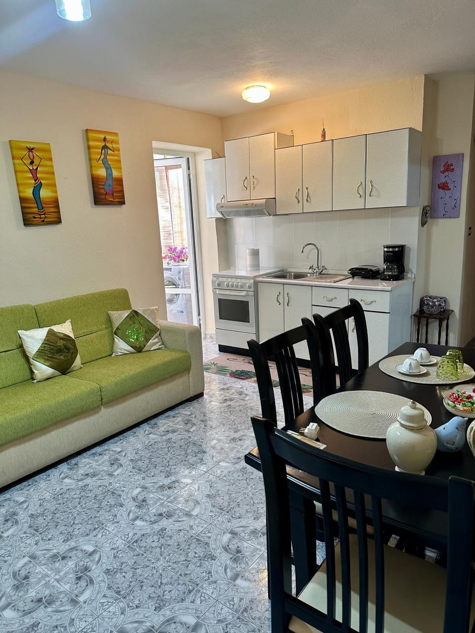 Sunny Balcony Retreat Pogradec Apartment in North Macedonia