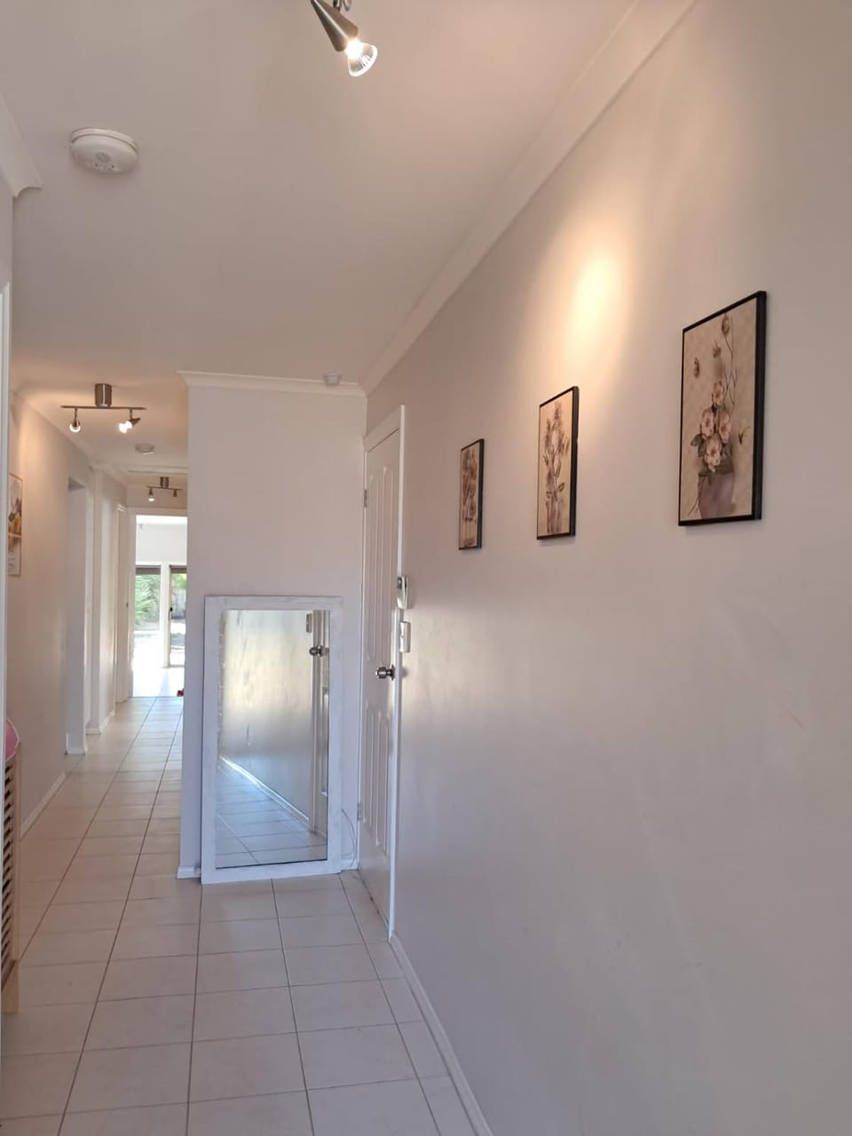 south Brighon 4 mins to beach near cafe shops Vacation rental in Adelaide