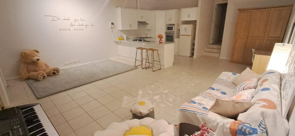 south Brighon 4 mins to beach near cafe shops Vacation rental in Adelaide
