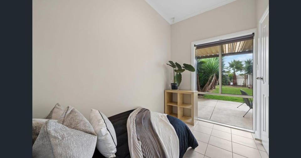 Simple & Cozy Room - 2km to Beach, Near Shops Vacation rental in Adelaide