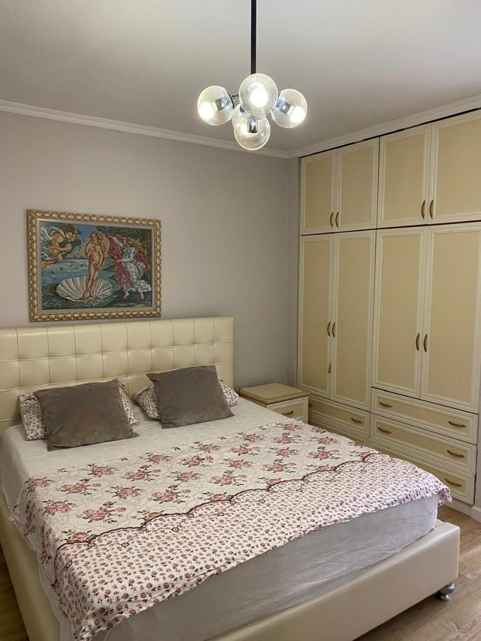 Bed, Photo of the whole room, Bedroom, wardrobe