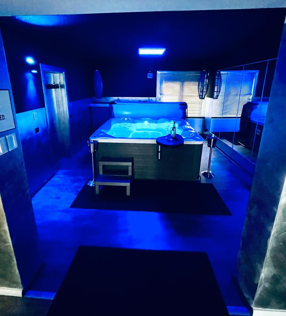 Hot Tub