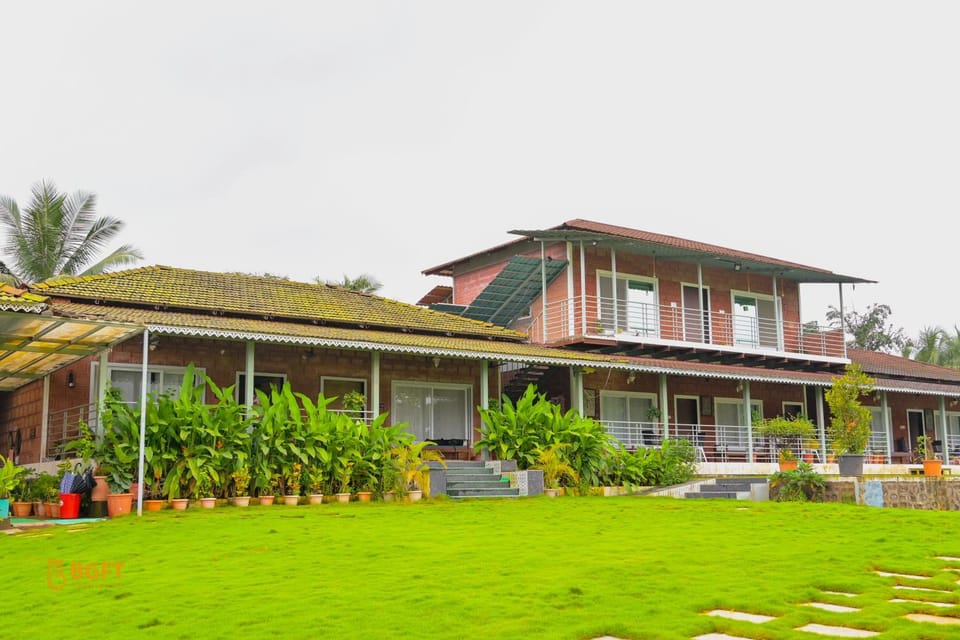 Property building, Day, Garden
