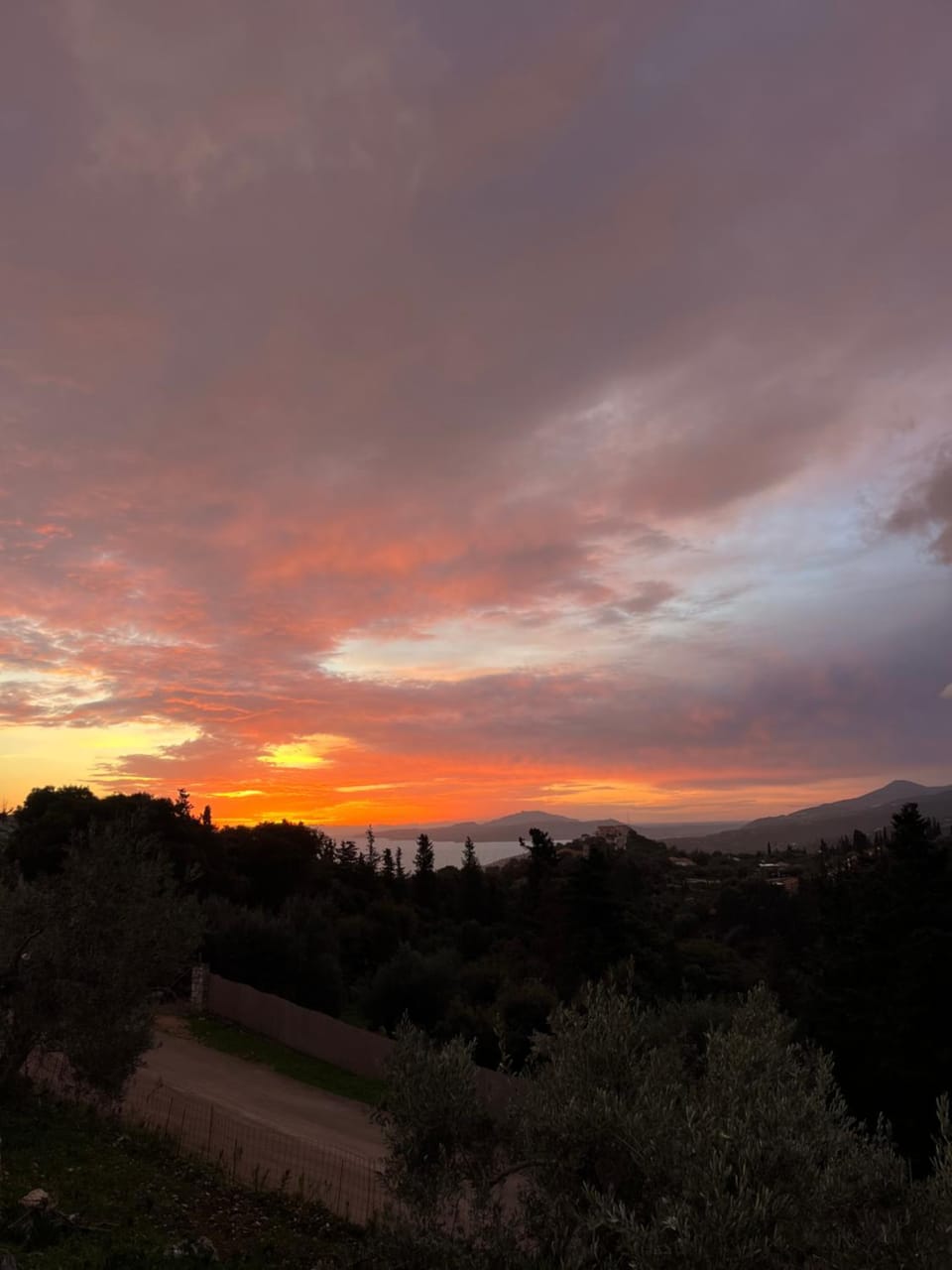 Natural landscape, Mountain view, Sea view, Sunrise