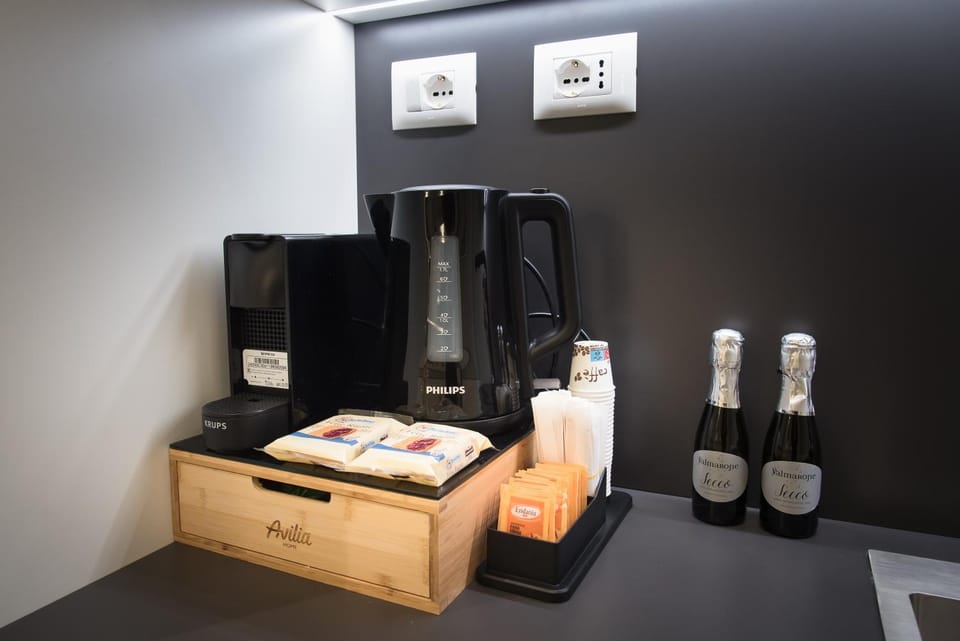 Coffee/tea facilities