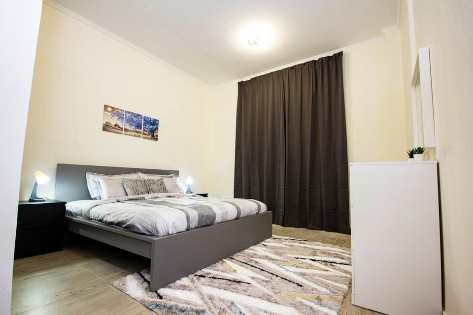 Bed, Photo of the whole room, Bedroom, wardrobe