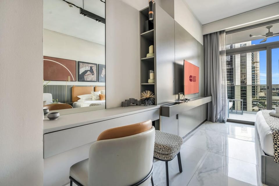 GuestReady - Canal View Studio Near Downtown Apartment in Dubai