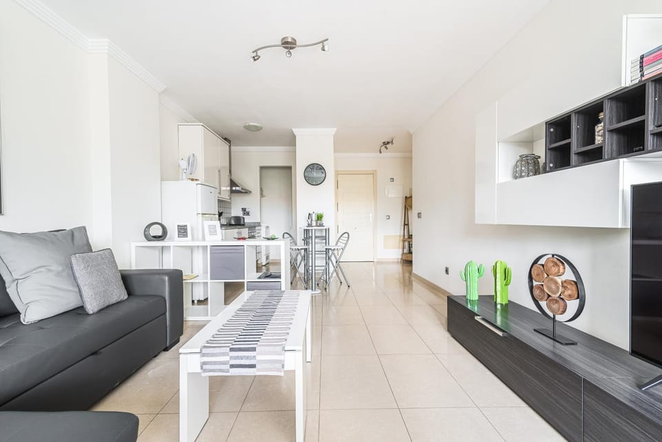 Home2Book Urban Retreat & Shared Pool Las Palmas Apartment in Las Palmas de Gran Canaria