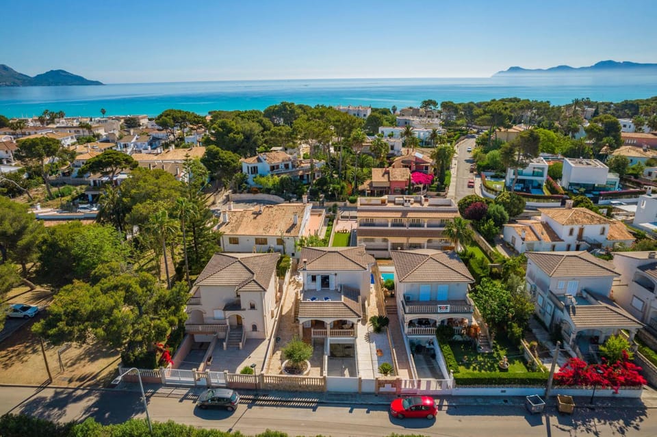 Neighbourhood, Bird's eye view, Beach, City view