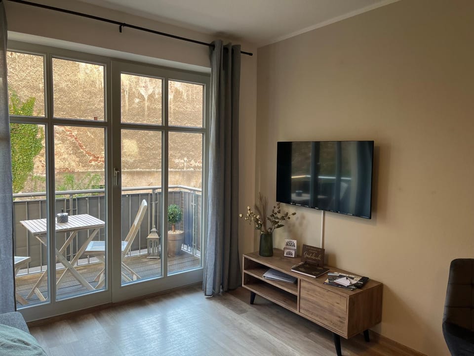 Balcony/Terrace, Living room