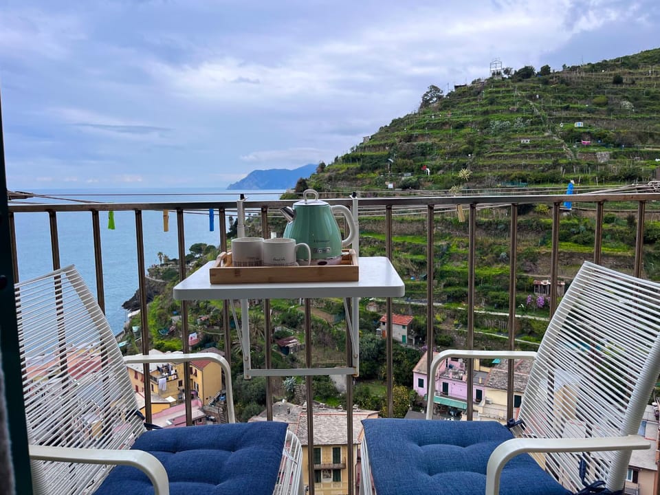 Volo Rooms by Arbaspàa Bed and Breakfast in Manarola