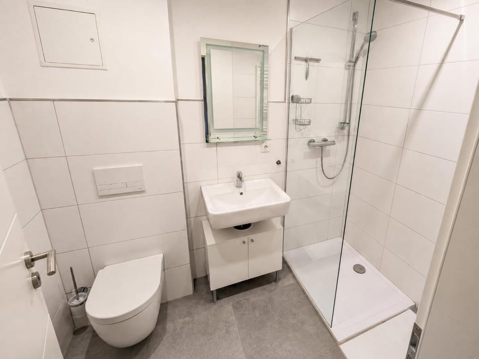 Shower, Toilet, Bathroom
