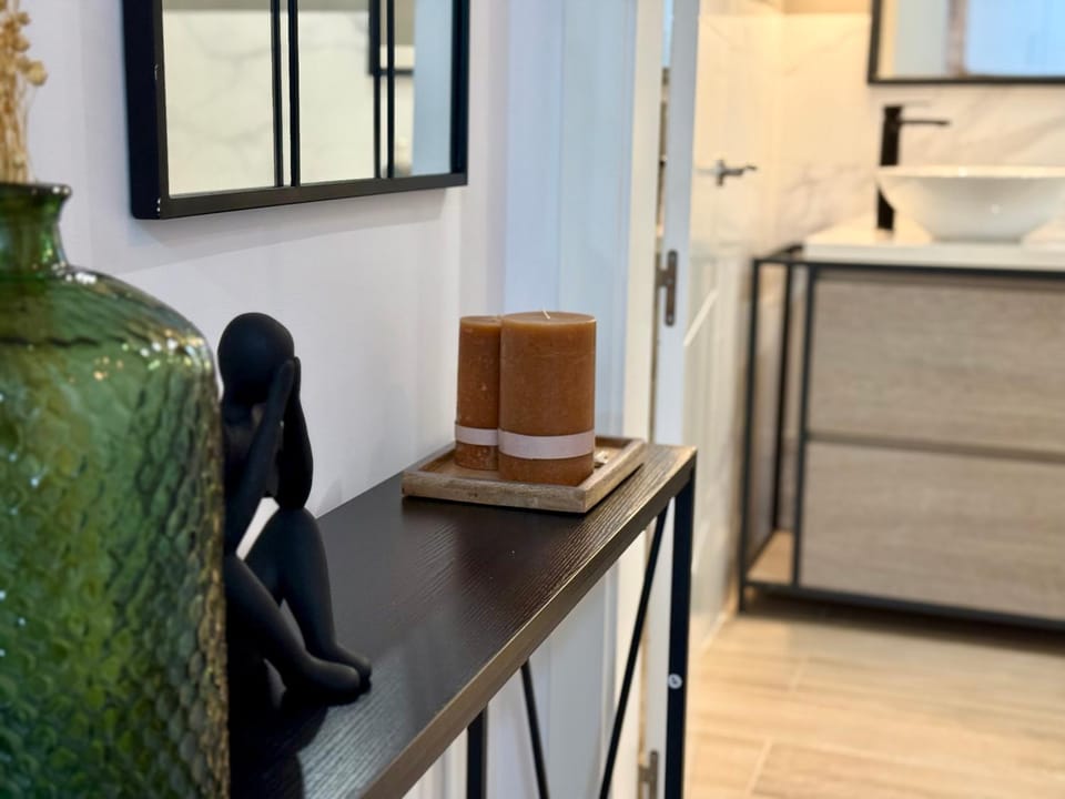 Cozy Apartment on Calle Agua FREE PARKING by Easytrip Apartment in Malaga