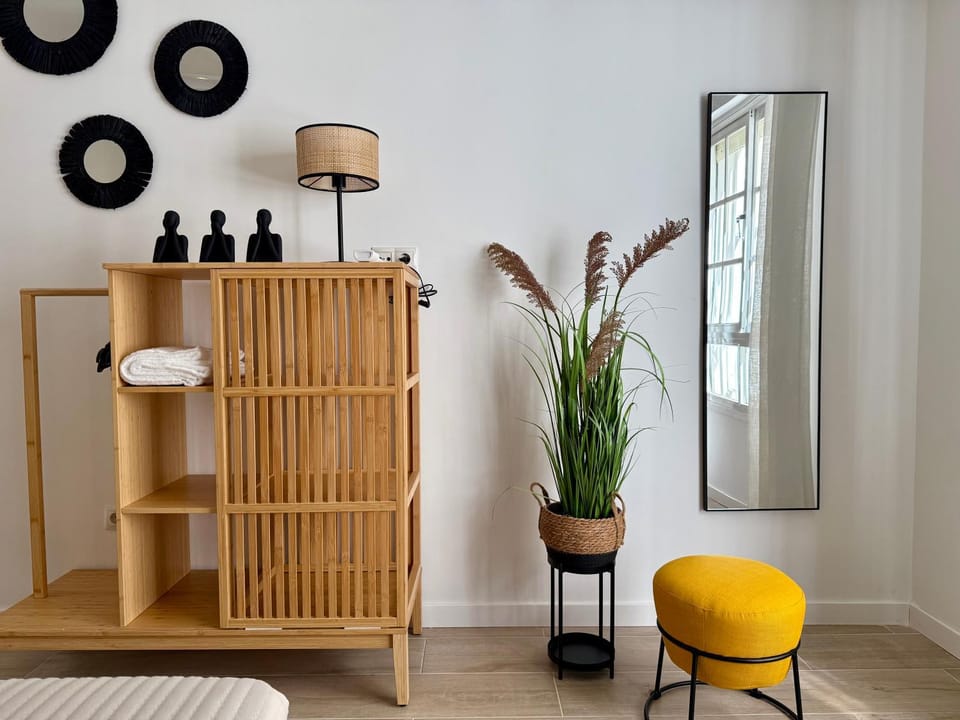 Cozy Apartment on Calle Agua FREE PARKING by Easytrip Apartment in Malaga