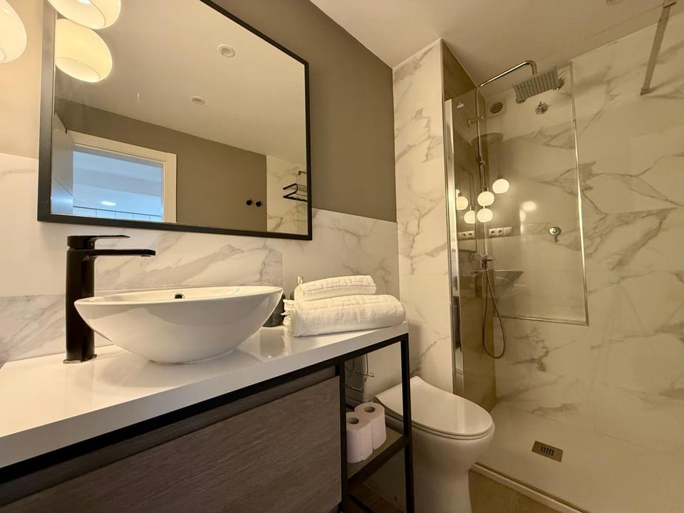 Cozy Apartment on Calle Agua FREE PARKING by Easytrip Apartment in Malaga