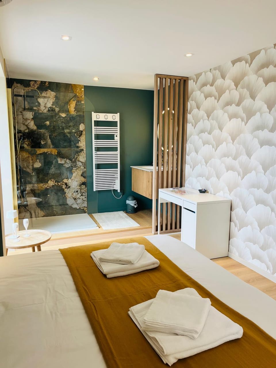 Chambre d'hôtes Stellina avec vue sur jardin arboré Bed and Breakfast in Hauts-de-France